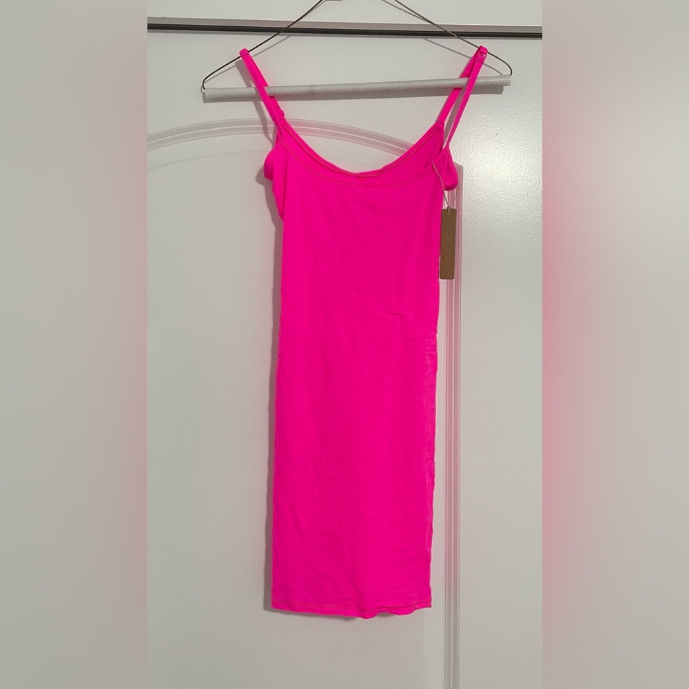SKIMS NEON PINK FITS EVERYBODY SLIP DRESS